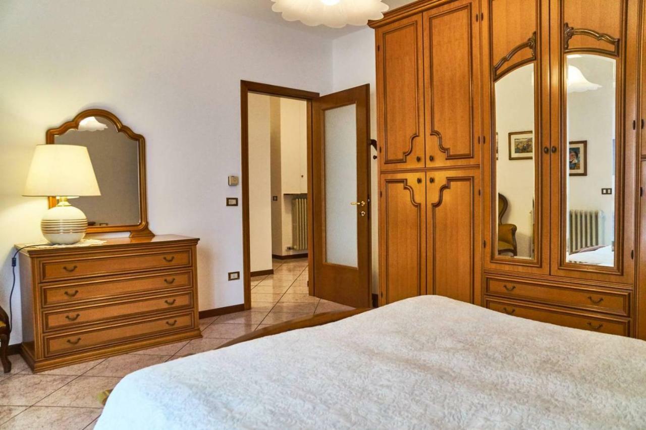 Appartamento Clivo Solto Collina Luaran gambar
