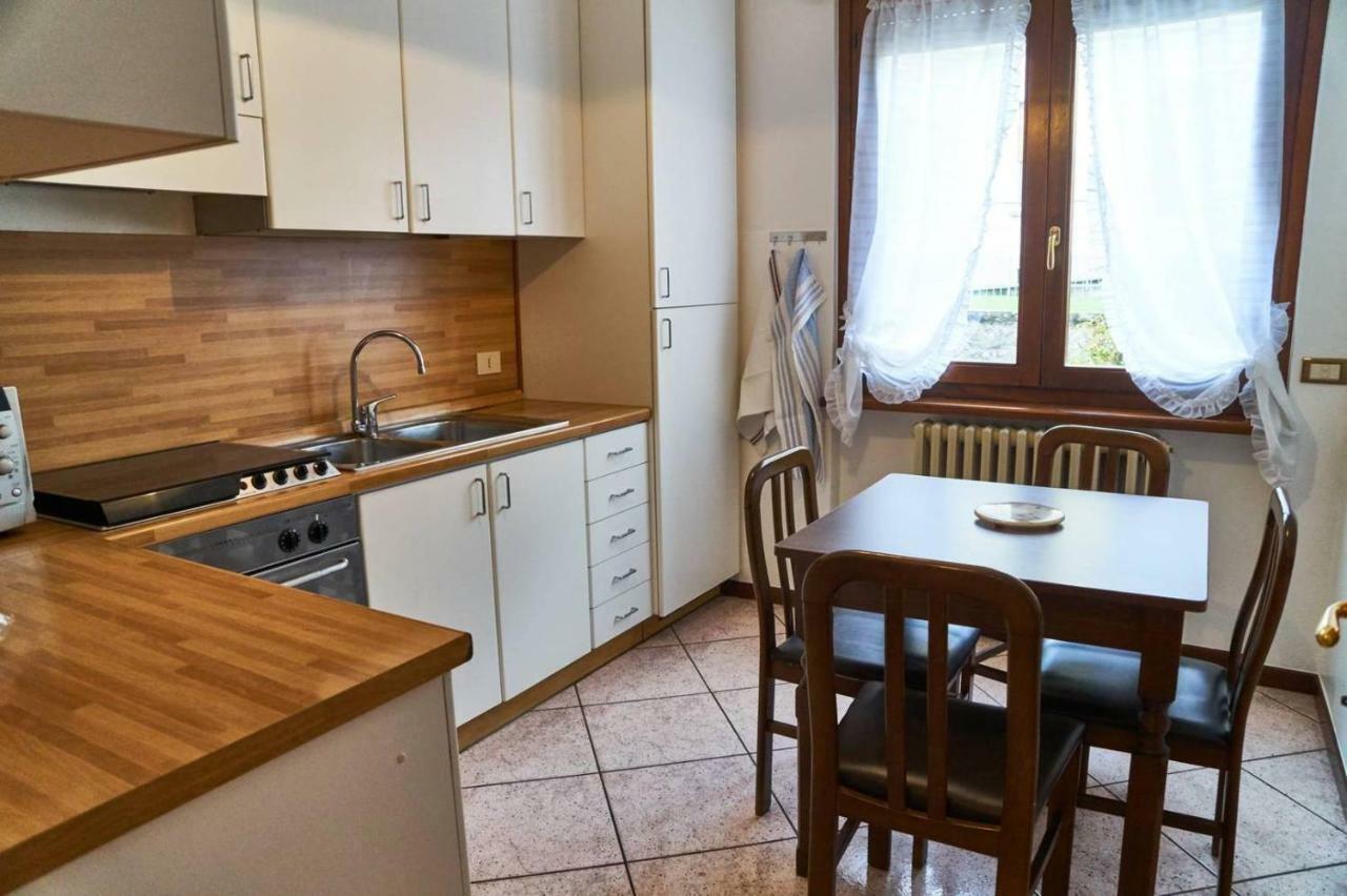 Appartamento Clivo Solto Collina Luaran gambar